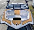 pads nautique bateau pont avant brun bois