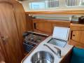 Voilier Jeanneau Odissey 32.2 cabine cuisine évier